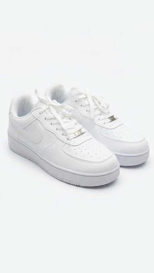 NIKE AIR FORCE WHITE